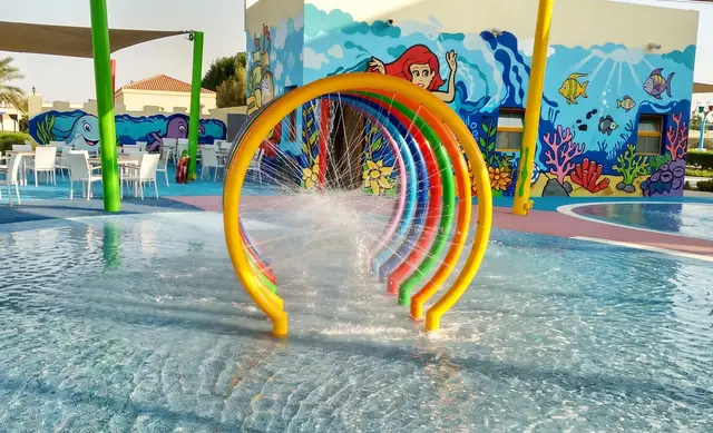 Rainbow 7 Rings &mdash; fun shower by Synergy